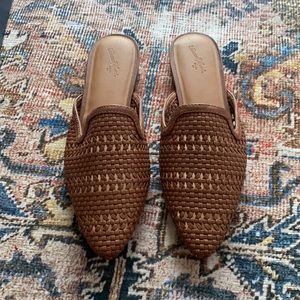 New universal thread mule